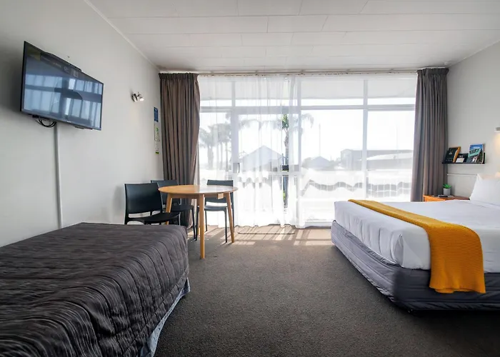 Motel Aura