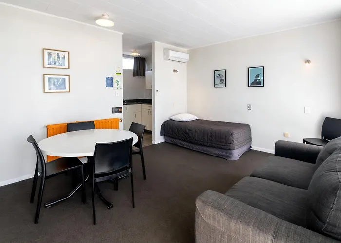 Motel Aura 4*